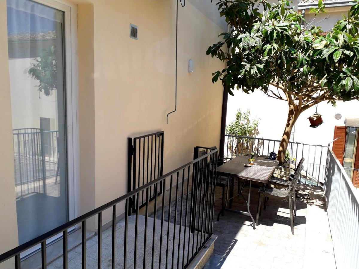 La Casa Del Nespolo Villa Ragusa Exteriör bild